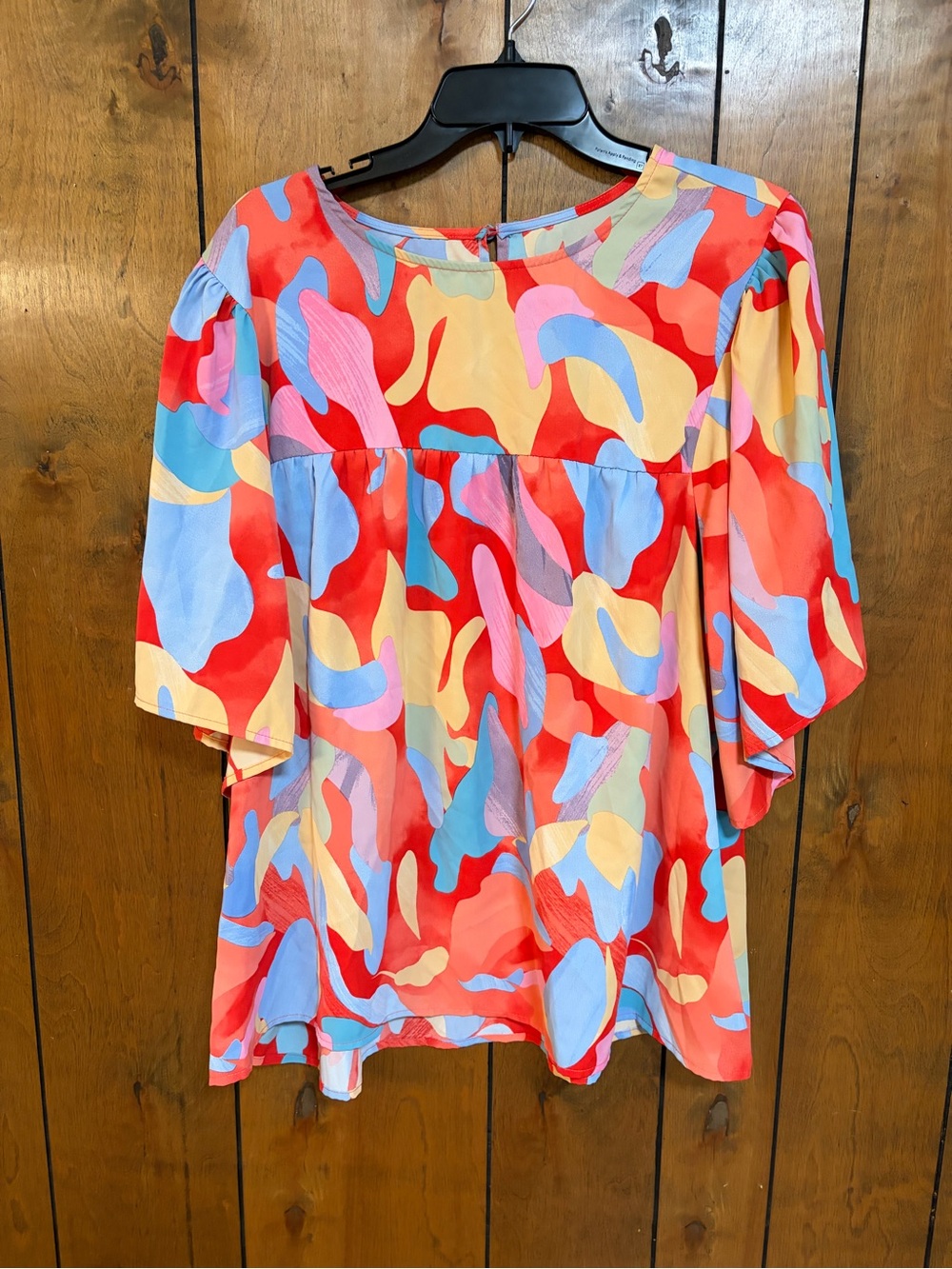 Abstract Multi-Color Flow Tunic Top - Red Multi